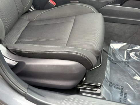Used 2023 Subaru Legacy Premium image 11