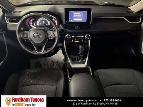 Used 2025 Toyota RAV4 XLE w/ Convenience Package AWD/4WD image 13
