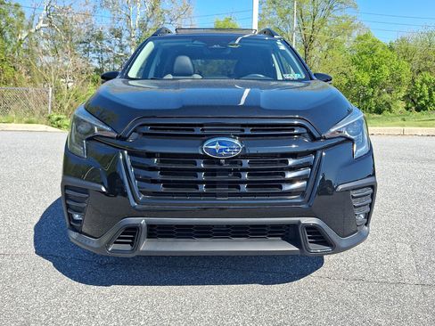 Certified 2023 Subaru Ascent Onyx Edition Limited AWD/4WD image 2