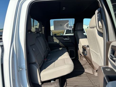 New 2026 GMC Sierra 3500 SLT w/ SLT Premium Package image 24