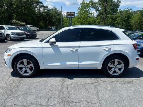Used 2018 Audi Q5 2.0T Premium Plus w/ Premium Plus Package AWD/4WD image 5