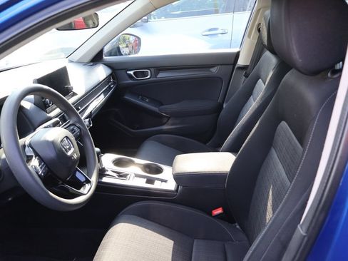 Used 2023 Honda Civic LX image 10