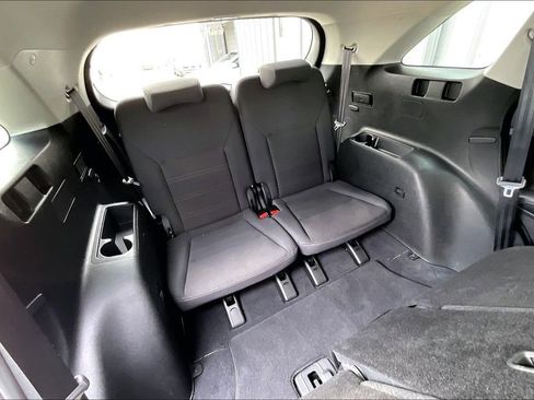 Used 2017 Kia Sorento LX FWD image 27