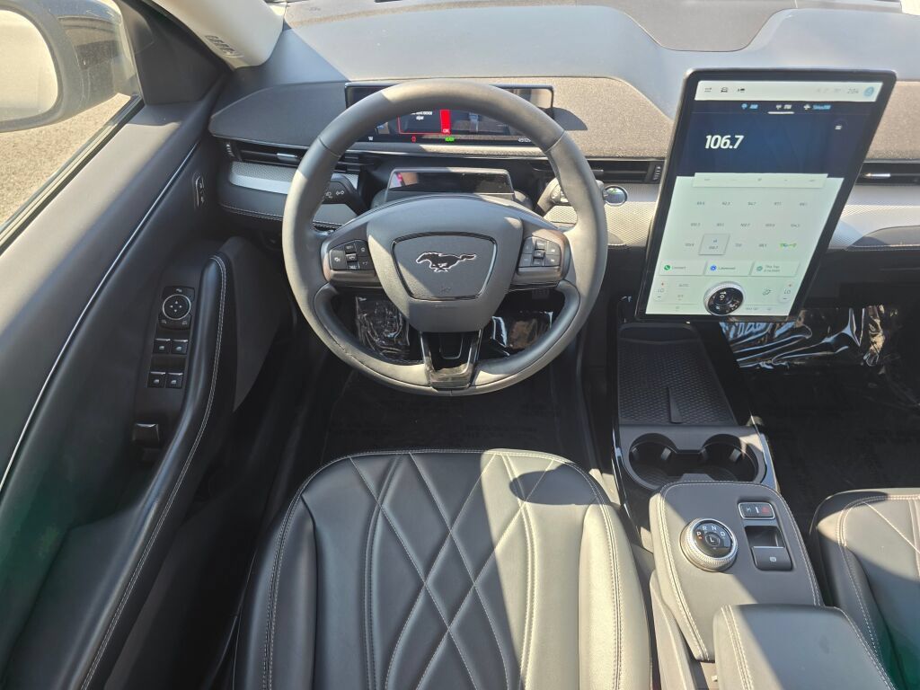 Used 2023 Ford Mustang Mach-E Select RWD image 2