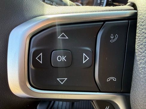 New 2026 RAM 1500 4x4 Crew Cab image 18