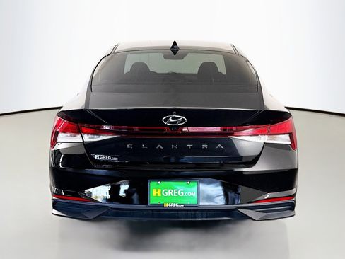 Used 2021 Hyundai Elantra SEL image 8