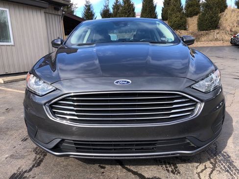 Used 2019 Ford Fusion SE image 8