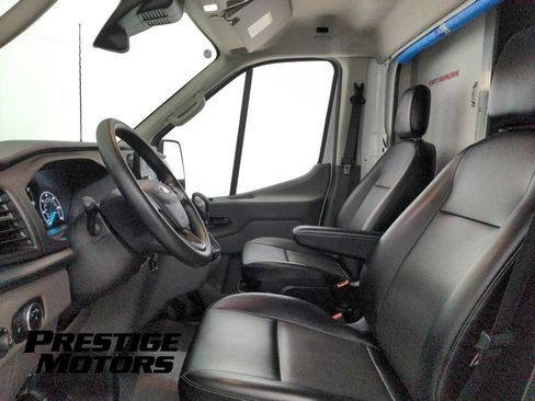 Used 2023 Ford Transit 350 DRW RWD image 18