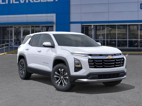 New 2026 Chevrolet Equinox LT image 7