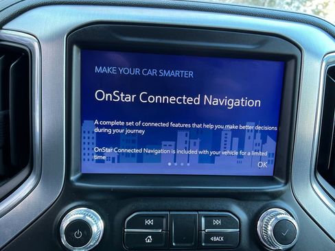 Used 2020 GMC Sierra 2500 SLT w/ SLT Premium Plus Package image 16