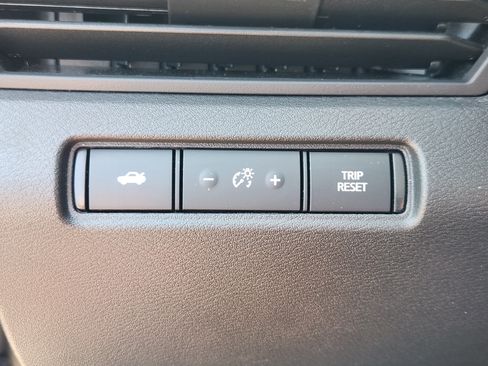 Certified 2025 Nissan Altima 2.5 S FWD image 23