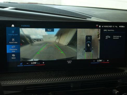 Used 2023 BMW XM AWD/4WD image 10