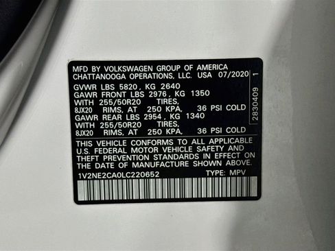 Used 2020 Volkswagen Atlas Cross Sport SEL Premium AWD/4WD image 34