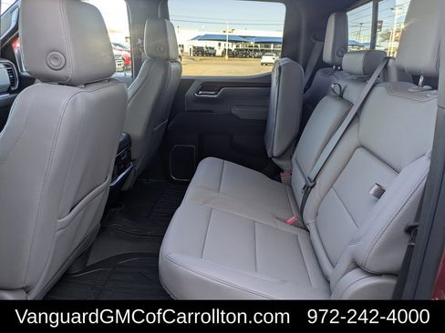 New 2026 GMC Sierra 1500 SLT image 28