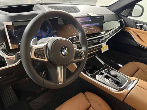 New 2026 BMW X5 xDrive40i w/ M Sport Package image 14