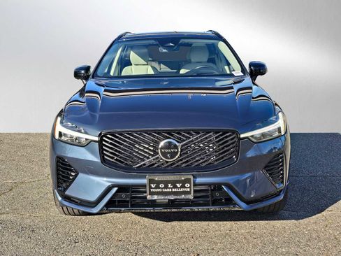 New 2026 Volvo XC60 T8 Ultra w/ Protection Package Premier image 8