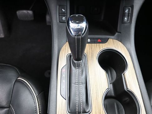 Used 2017 GMC Acadia Denali w/ Technology Package image 30