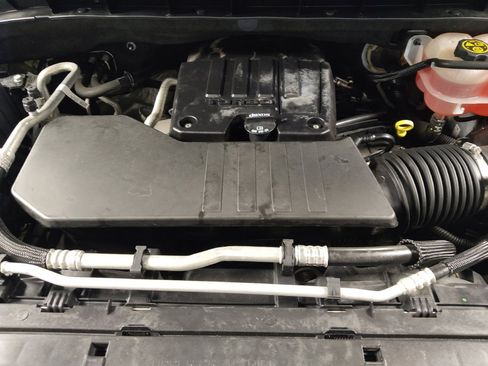Used 2022 Chevrolet Silverado 1500 Custom RWD image 30