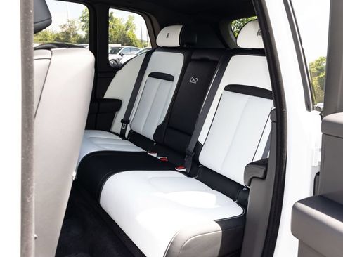 New 2027 Rolls-Royce Cullinan Black Badge AWD/4WD image 56