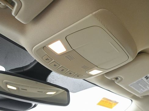 Certified 2024 Ford Edge SEL w/ Convenience Package image 41