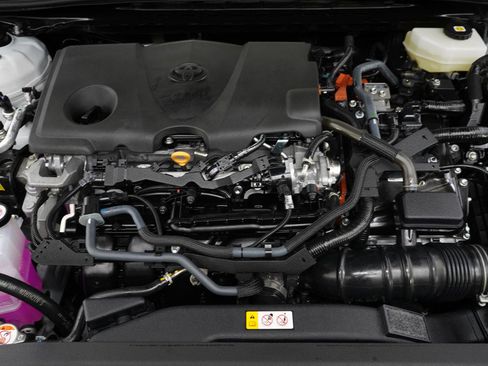 Used 2026 Toyota Camry XLE image 26