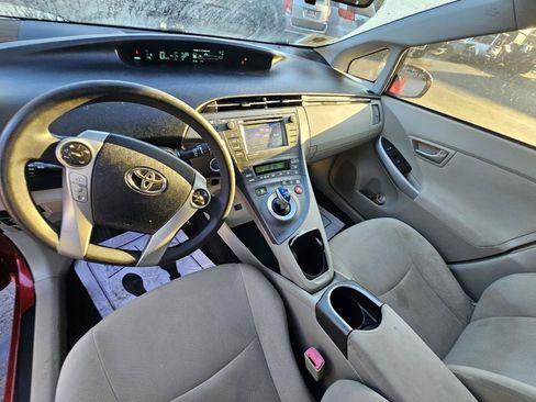 Used 2013 Toyota Prius Three w/ Solar Roof Pkg FWD image 20
