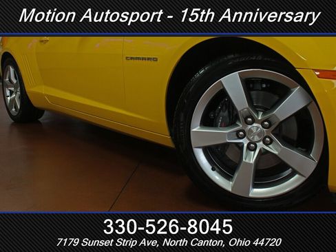 Used 2012 Chevrolet Camaro SS RWD image 43