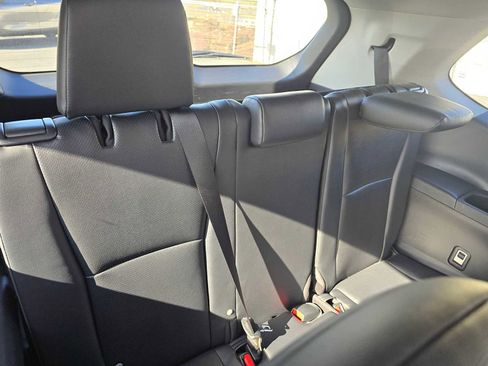 Used 2025 Toyota Grand Highlander AWD image 16