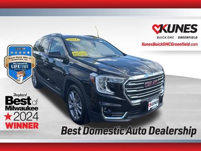 Used 2024 GMC Terrain SLT