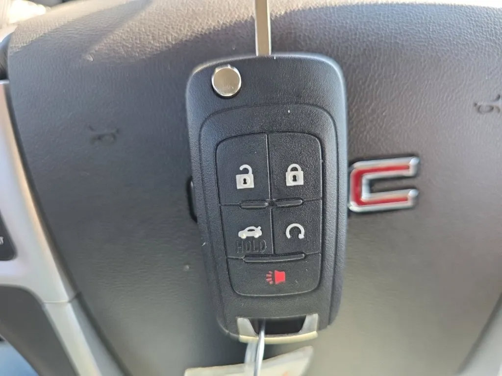 Used 2015 GMC Terrain SLT w/ Safety Package FWD image 30