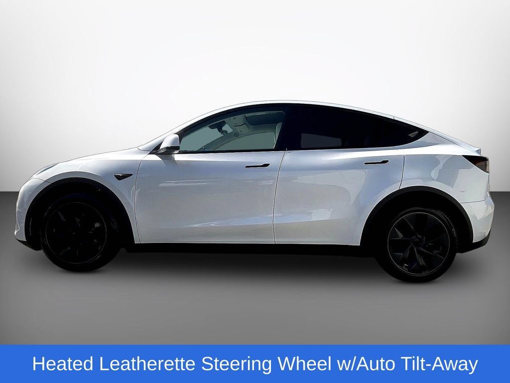 Used 2024 Tesla Model Y Long Range AWD/4WD image 4