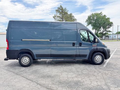 Used 2019 RAM ProMaster 2500 FWD image 4