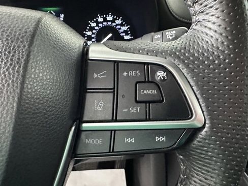 Certified 2023 Toyota Sienna XSE image 30