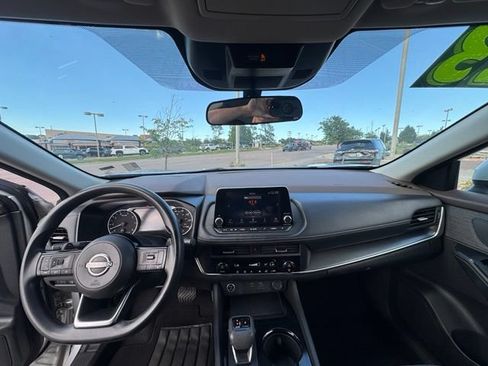 Used 2023 Nissan Rogue SV AWD/4WD image 13