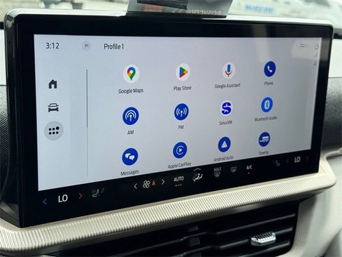 New 2025 Ford Explorer Active w/ Active Comfort Package image 24