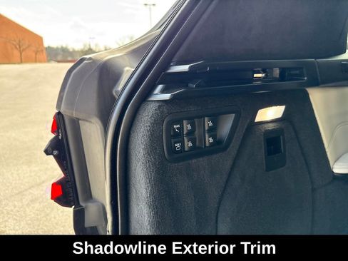 Used 2023 BMW X7 xDrive40i w/ Executive Package image 30