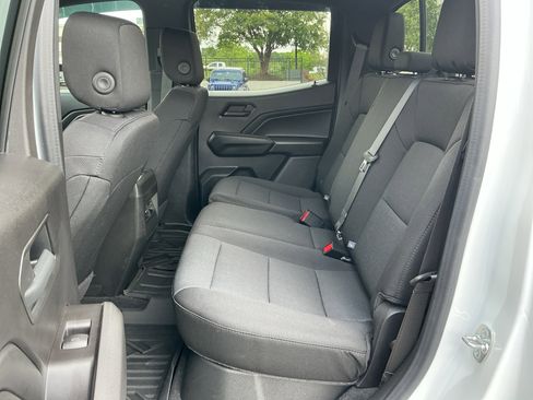 Used 2026 Chevrolet Colorado Trail Boss AWD/4WD image 15