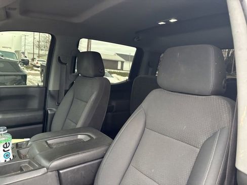 Used 2019 Chevrolet Silverado 1500 Custom image 9