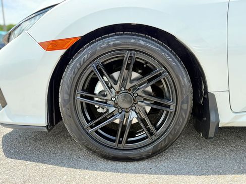 Used 2021 Honda Civic EX image 44