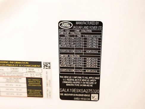 Used 2025 Land Rover Range Rover Autobiography image 49