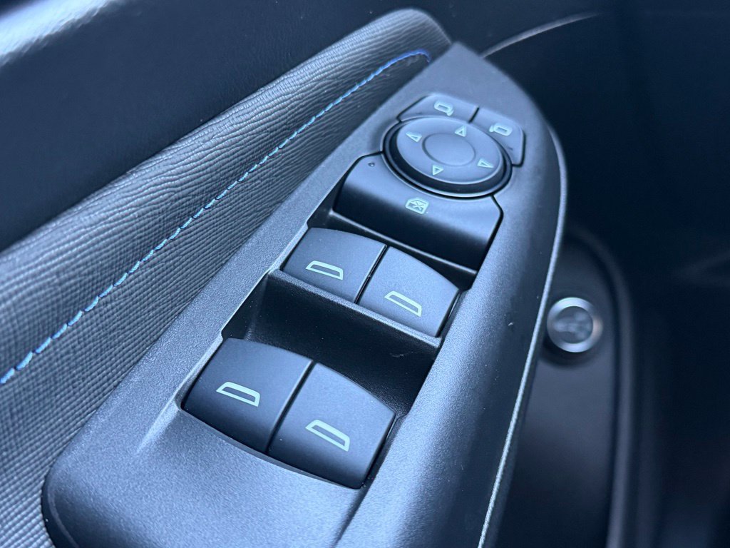 Used 2024 Buick Envista Sport Touring w/ Convenience I Package FWD image 14