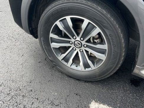 Used 2020 Nissan Armada SL AWD/4WD image 18