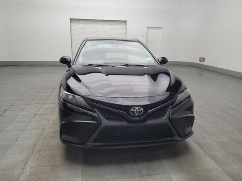 Used 2021 Toyota Camry SE FWD image 14