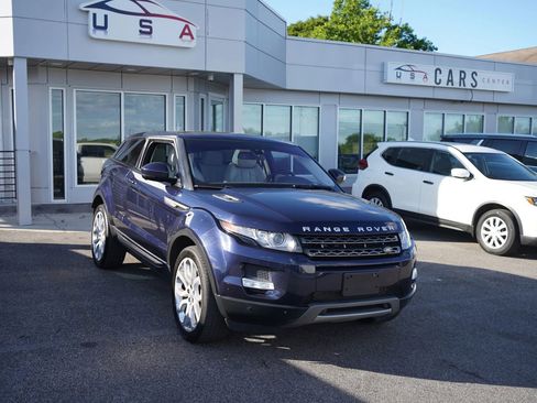 Used 2014 Land Rover Range Rover Evoque Pure Premium AWD/4WD image 3
