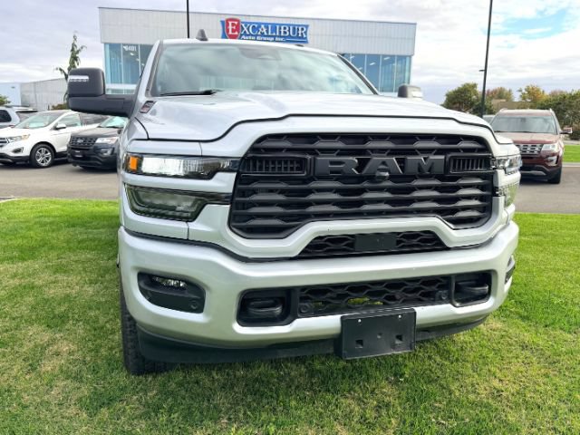 Used 2026 RAM 2500 Big Horn AWD/4WD image 2