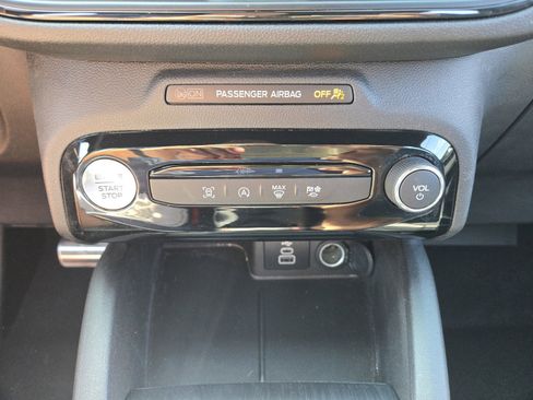 Used 2024 Ford Escape ST-Line w/ Tech Pack #1 AWD/4WD image 20