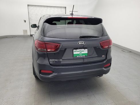 Used 2019 Kia Sorento AWD image 6