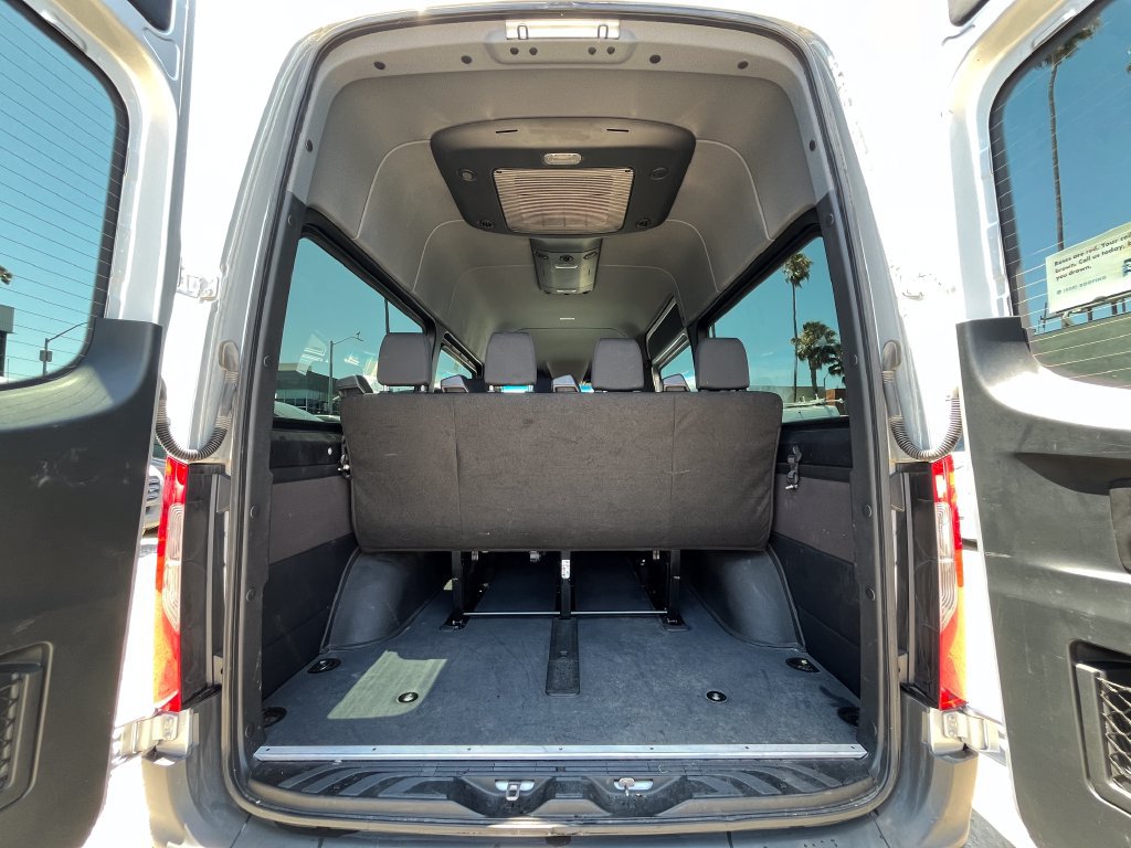 Used 2024 Mercedes-Benz Sprinter 2500 image 8