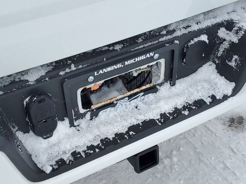 Used 2021 GMC Canyon Denali image 33