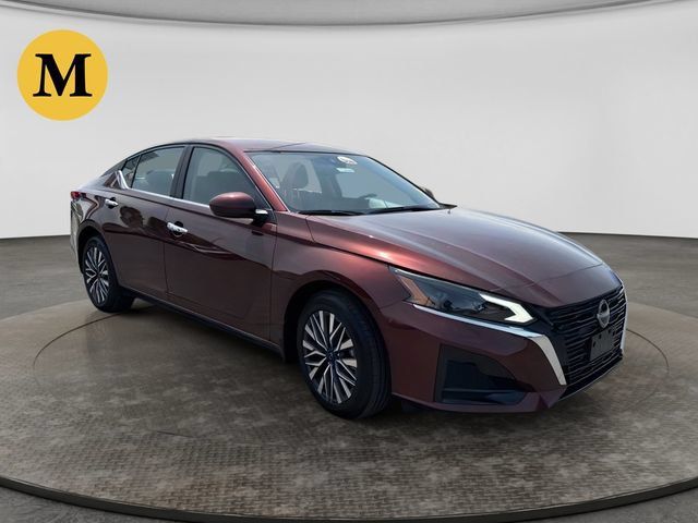 Certified 2023 Nissan Altima 2.5 SV AWD/4WD image 9